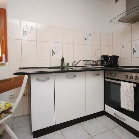 Apartment Art Maisonette Split